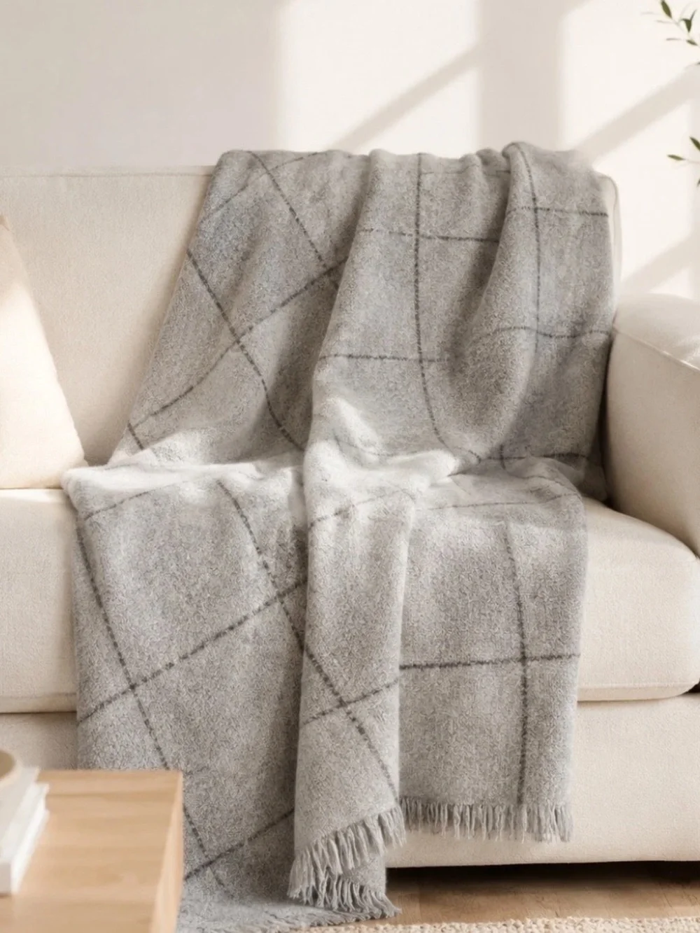 NEW Threshold Grey Windowpane Textured Boucle Throw Blanket w/Fringe Trim